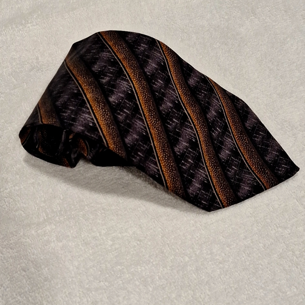 Renovati #36 Blue Black Matalic with Gold Striped Diagonal